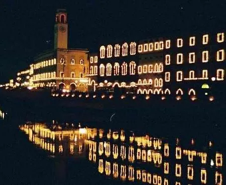 Girasoli Apartment Tirrenia